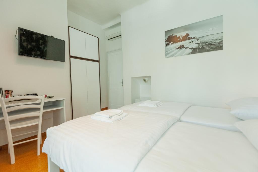 Accommodation Jarula Zadar Bilik gambar